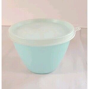 Vintage Tupperware Sheer Blue Refrigerator Bowl 148-9 & Frosted Lid 215-18
